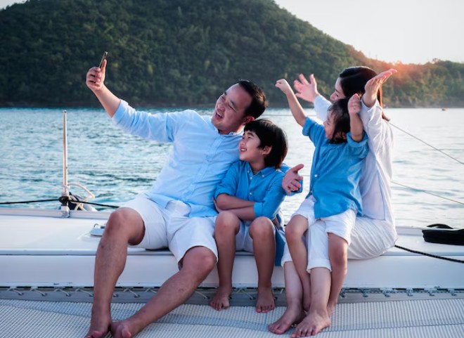  Yachts Charter Rent India | 10 Ways Boat Trips Are Good For The Soul