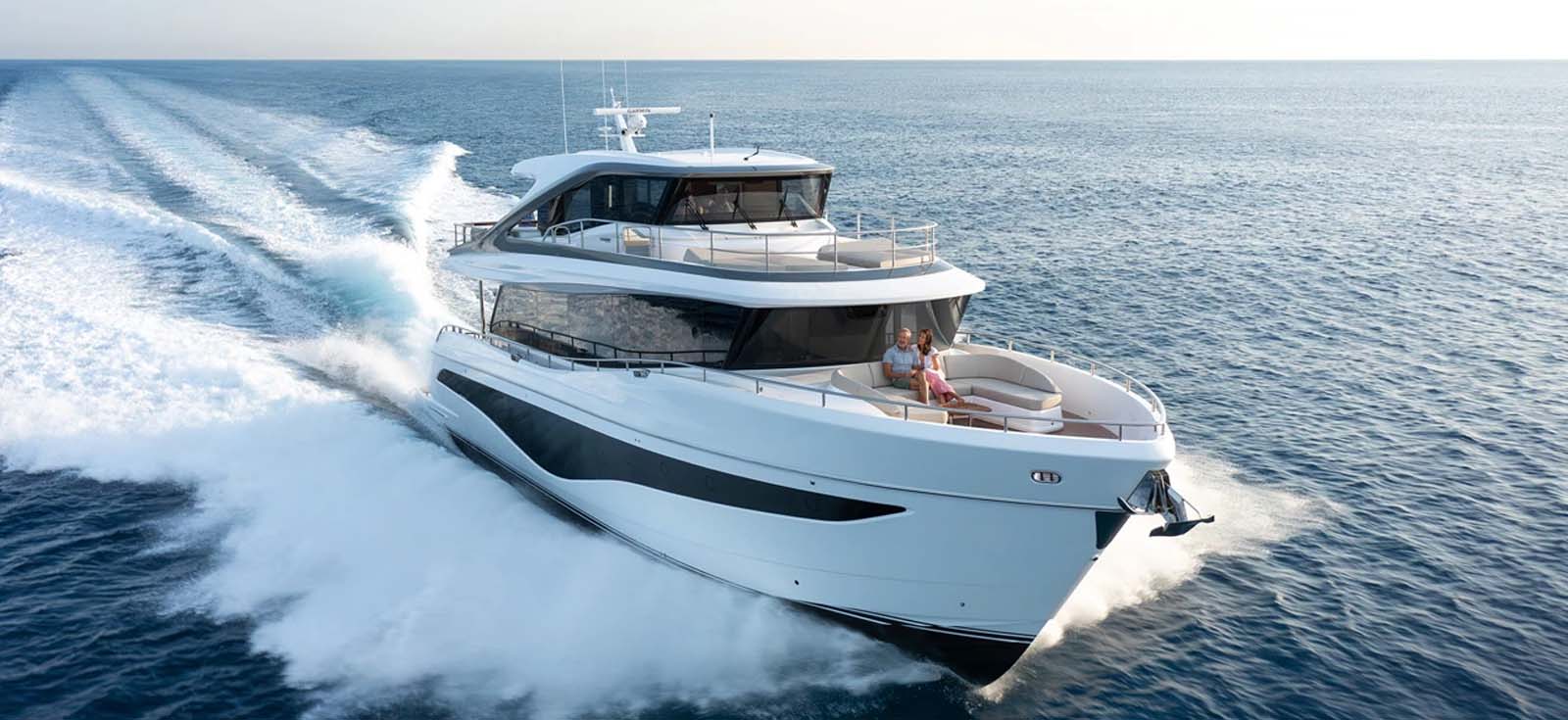 Luxury on the Waves: Navnit Marine’s Premier Yacht Charter in Mumbai  | Top 10 Boat Types Every Boater Can Enjoy