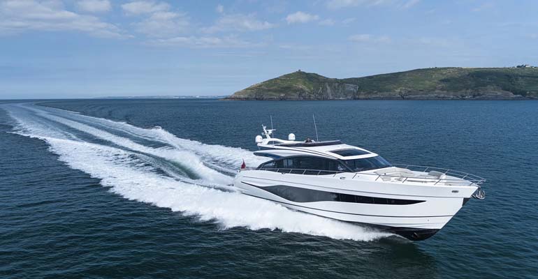 yacht charter in Mumbai yacht charter in Mumbai