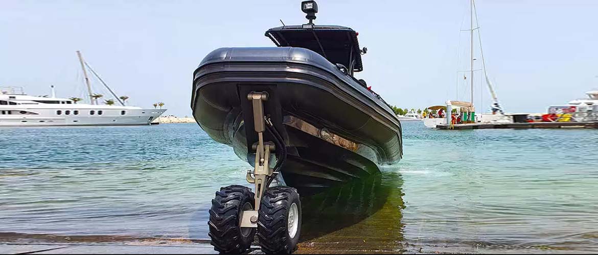 The 9.0 Amphibious Boat