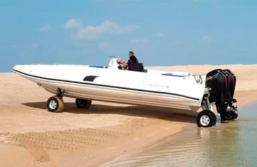 The 9.5m ASIS Amphibious Beachlander