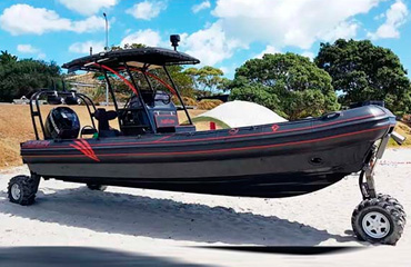 The 7.1m ASIS Amphibious boat