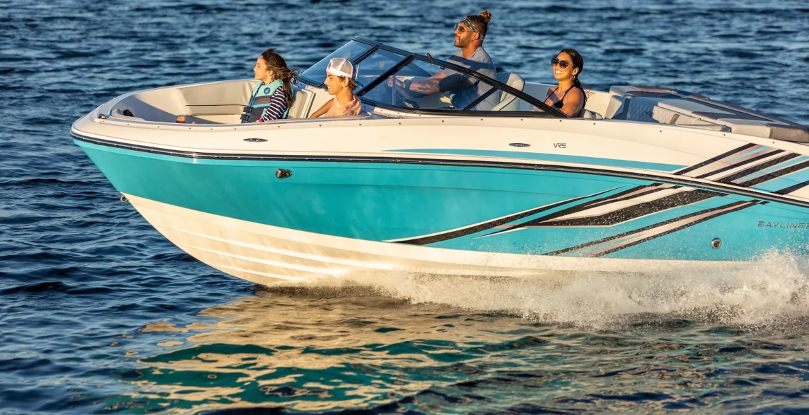 Bayliner VR5 Outboard Bowrider Boats
