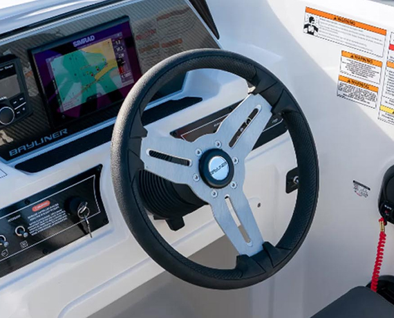 Bayliner DX2050 Series Deck Boat