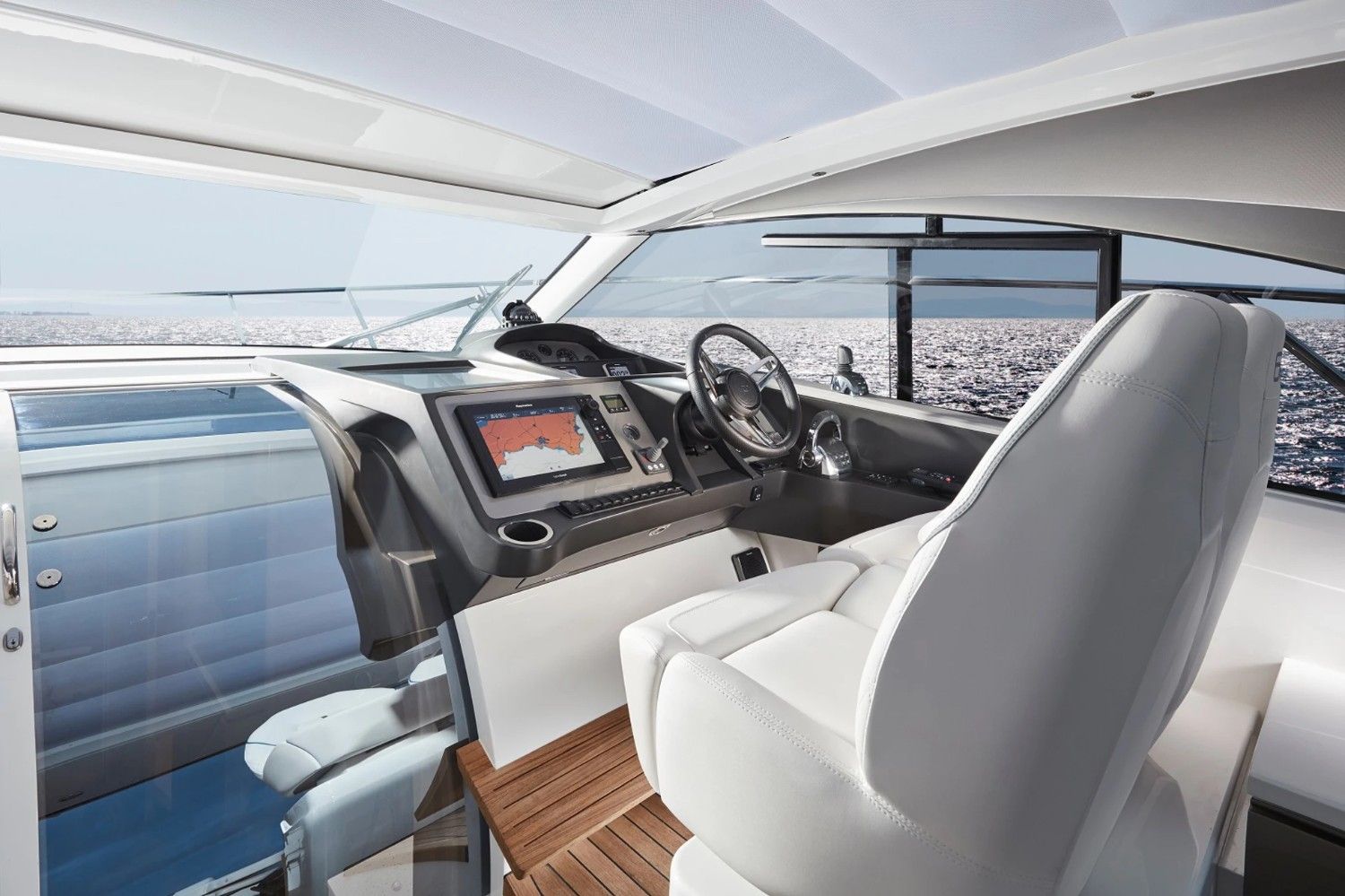 Princess V Class V40 Yacht dealer in Mumbai