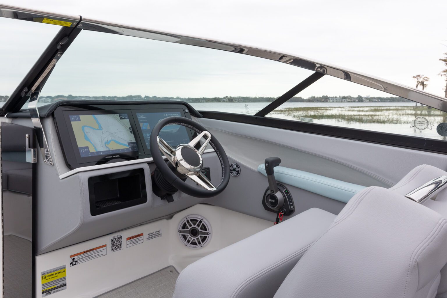 Regal LS4 Surf