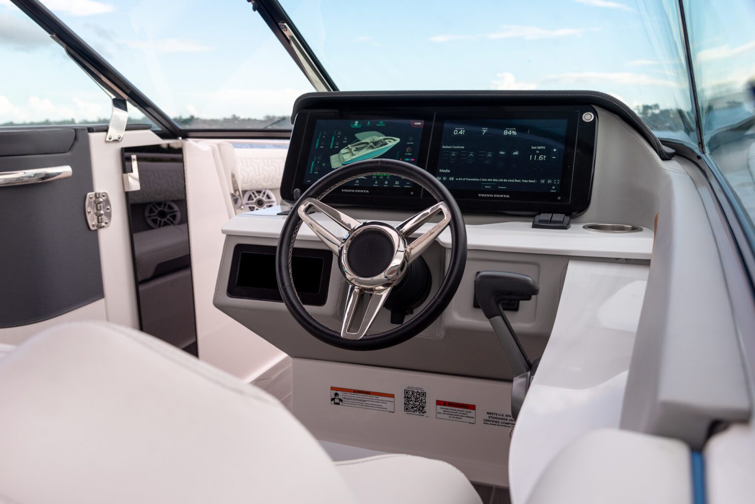 Regal LS4 Surf