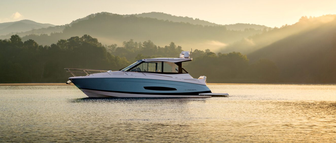 Regal 36 Grande Coupe Regal 36 Grande Coupe