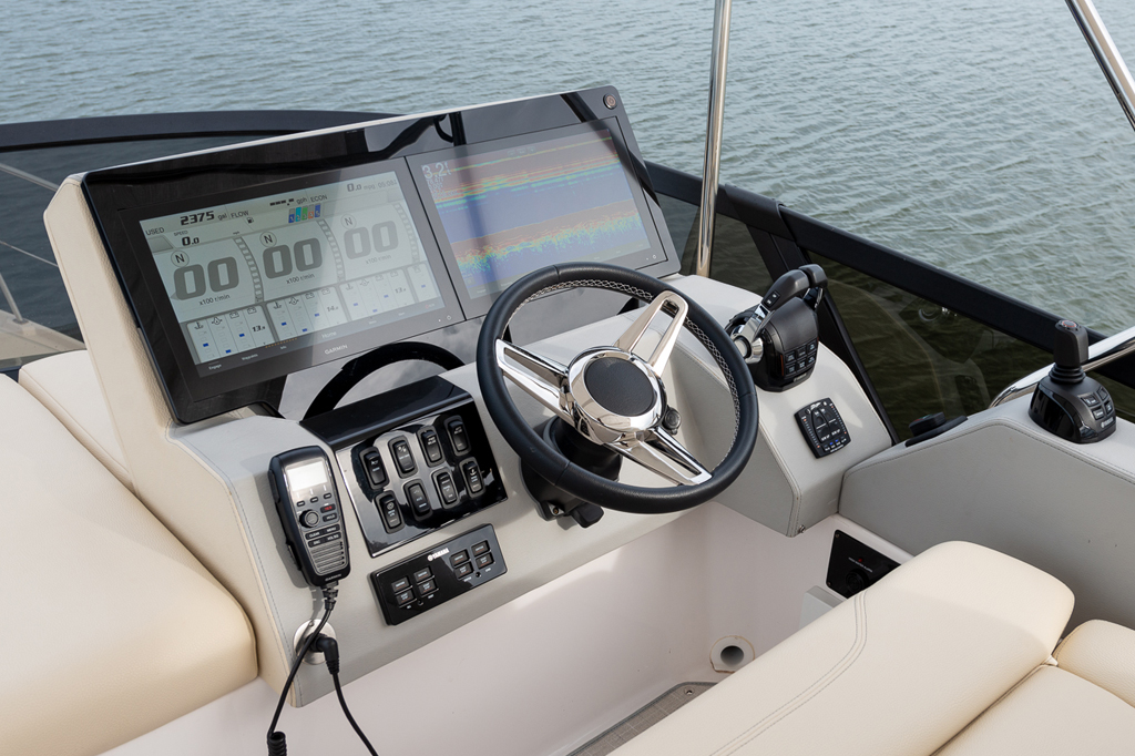 Regal 42 FXO