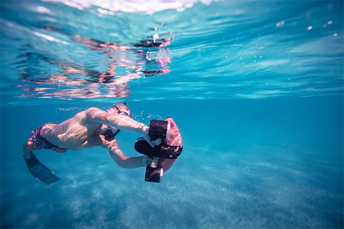 Sublue Navbow - Underwater Scooters 